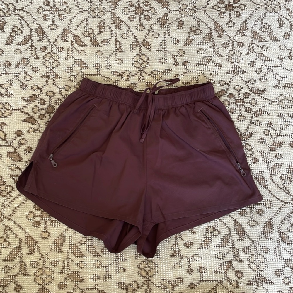 Girlfriend collective running shorts size XS
